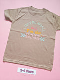 Taupe children's T-shirt with pastel I may be small but I'm the boss design, size 3-4 years