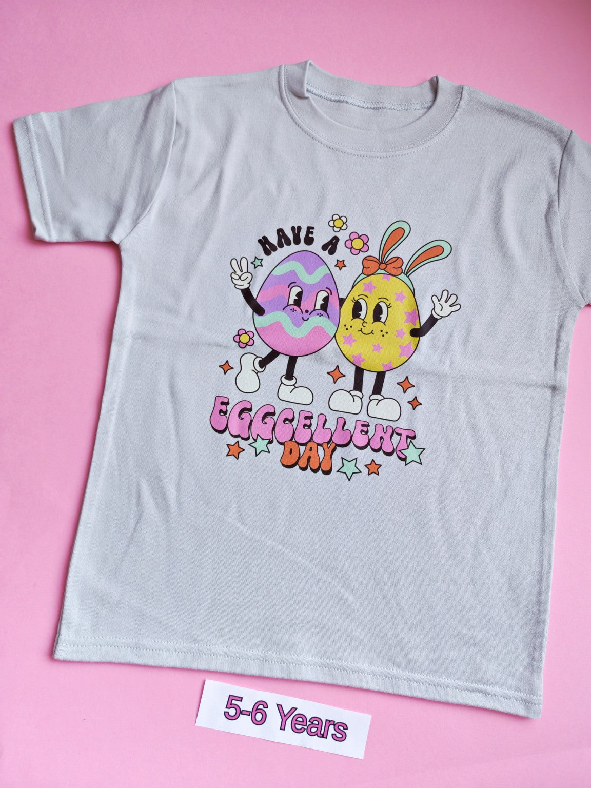 Frozen grey children's Easter t-shirt with colourful Eggcellent Day Easter egg characters, size 5-6 years