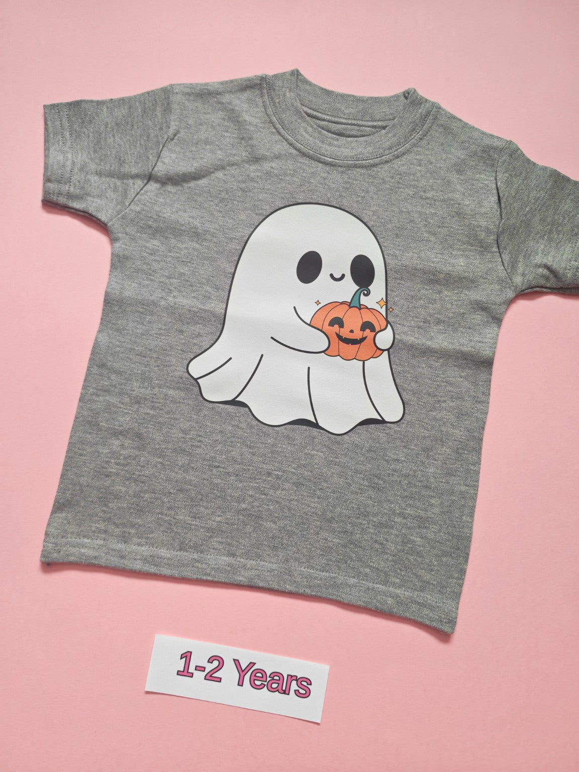 Grey children's Halloween T-shirt with cute ghost holding a pumpkin, size 1-2 years